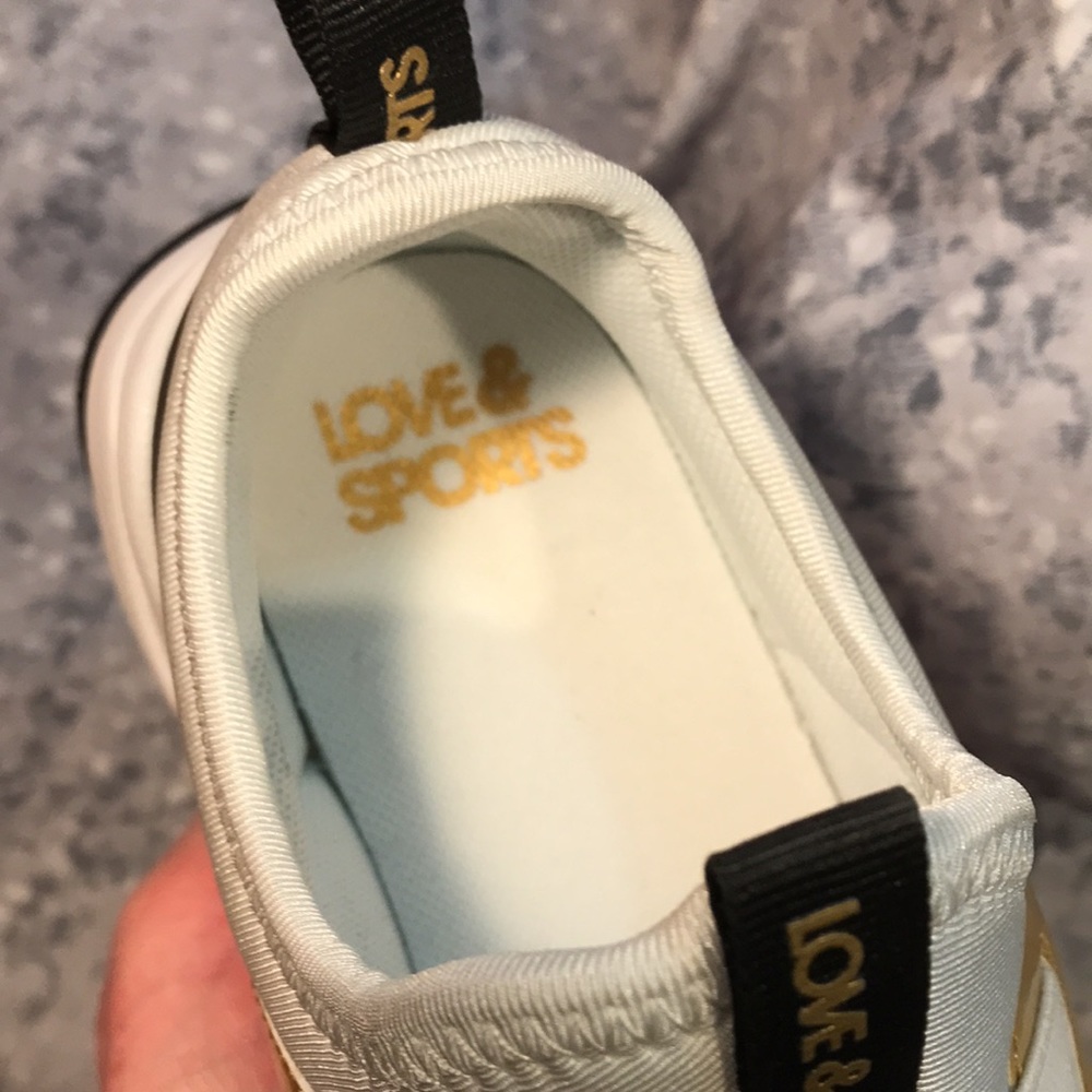 Women’s Size 7 Love & Sports White/Black/Gold Slip on Athletic Shoes Brand New! - Picture 9 of 9